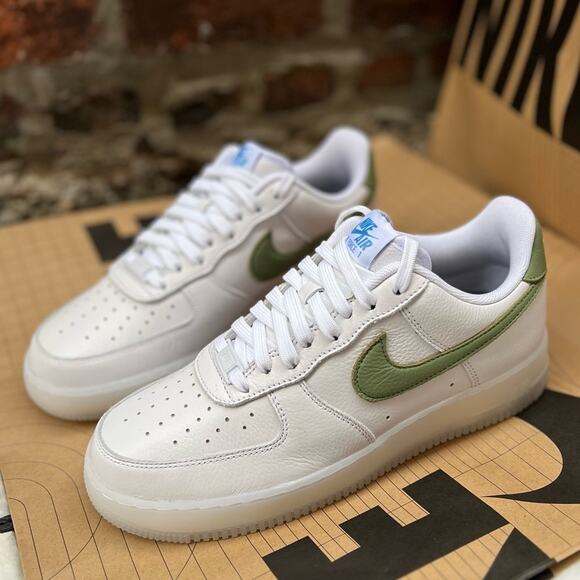 NEW Womens Size 9 Nike Air Force 1 Low Top By You Custom Leather White Sneaker - Picture 4 of 9